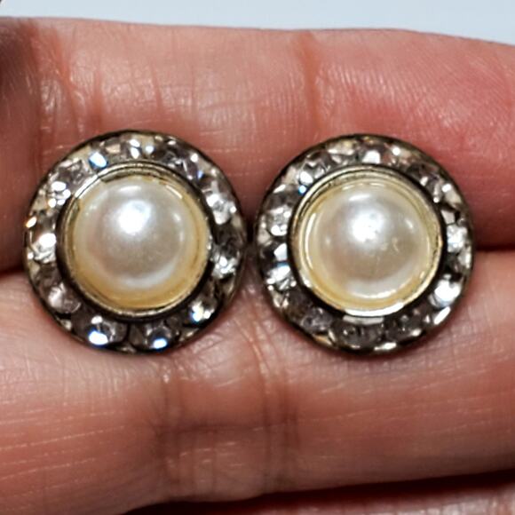 Silver Tone Faux Pearl Cabachon Clear Rhinestone No Back 1/2" - Picture 1 of 5